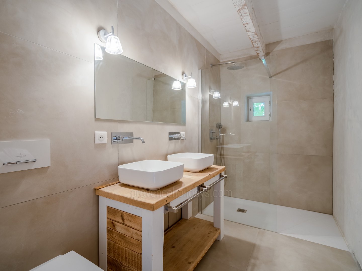 33 - Mas Cerisiers: Villa: Bathroom