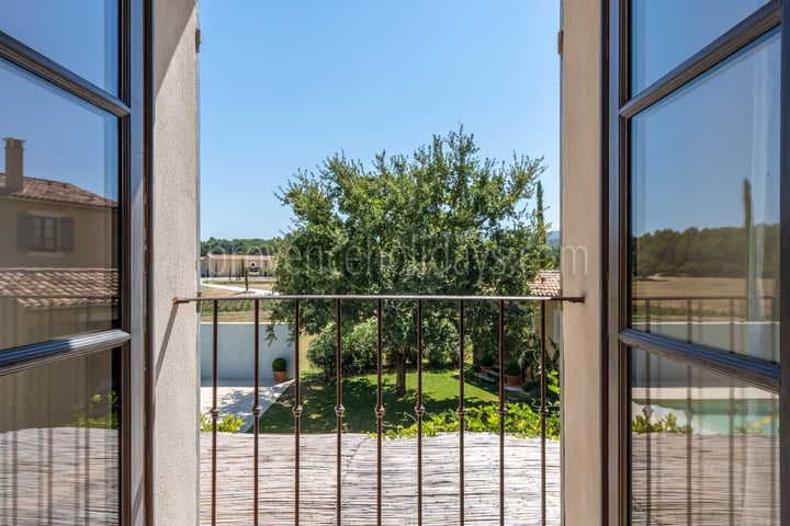 17 - Mas des Vignobles: Villa: Exterior