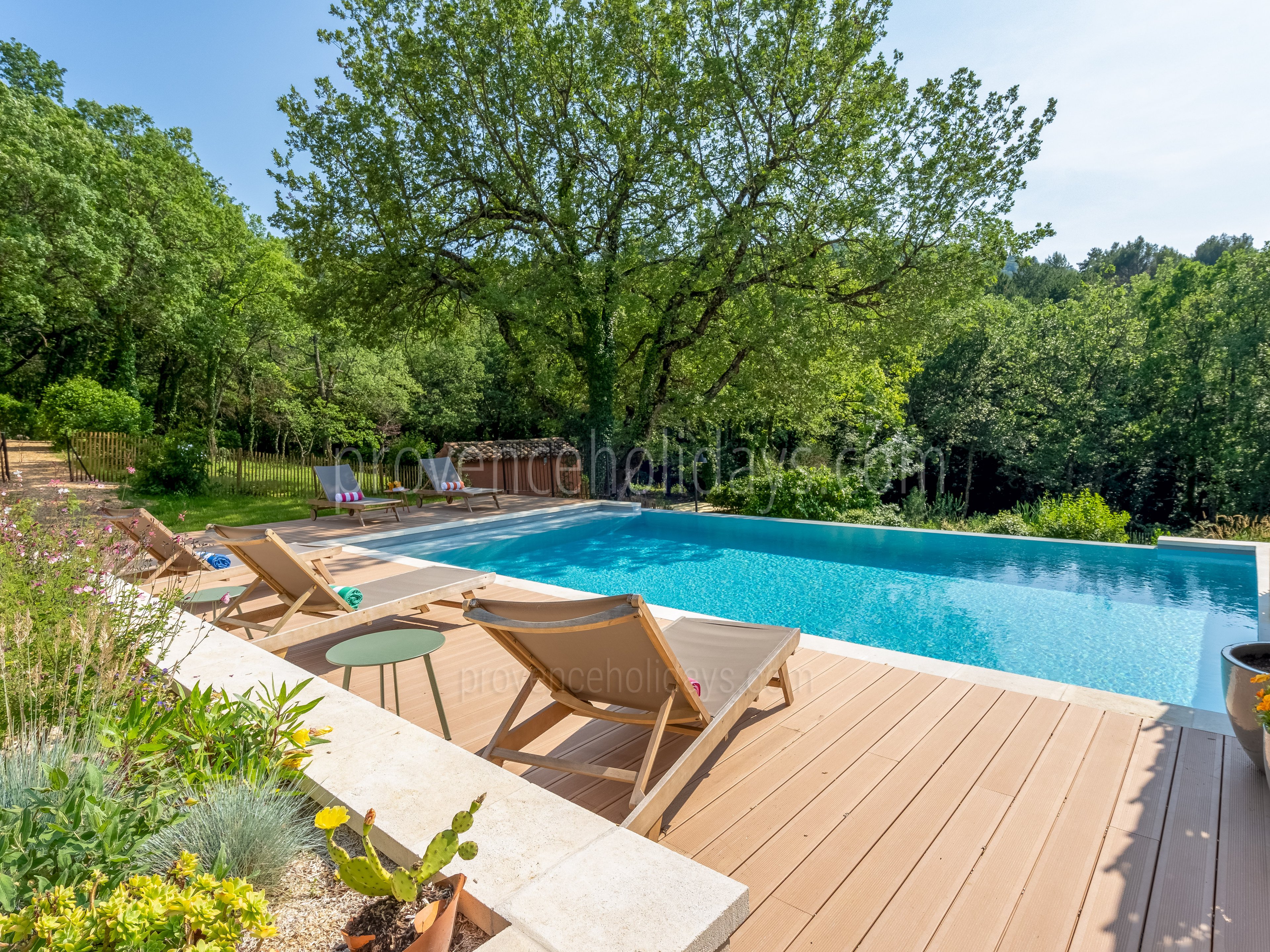 20 - Les Maisons de Saignon: Villa: Pool