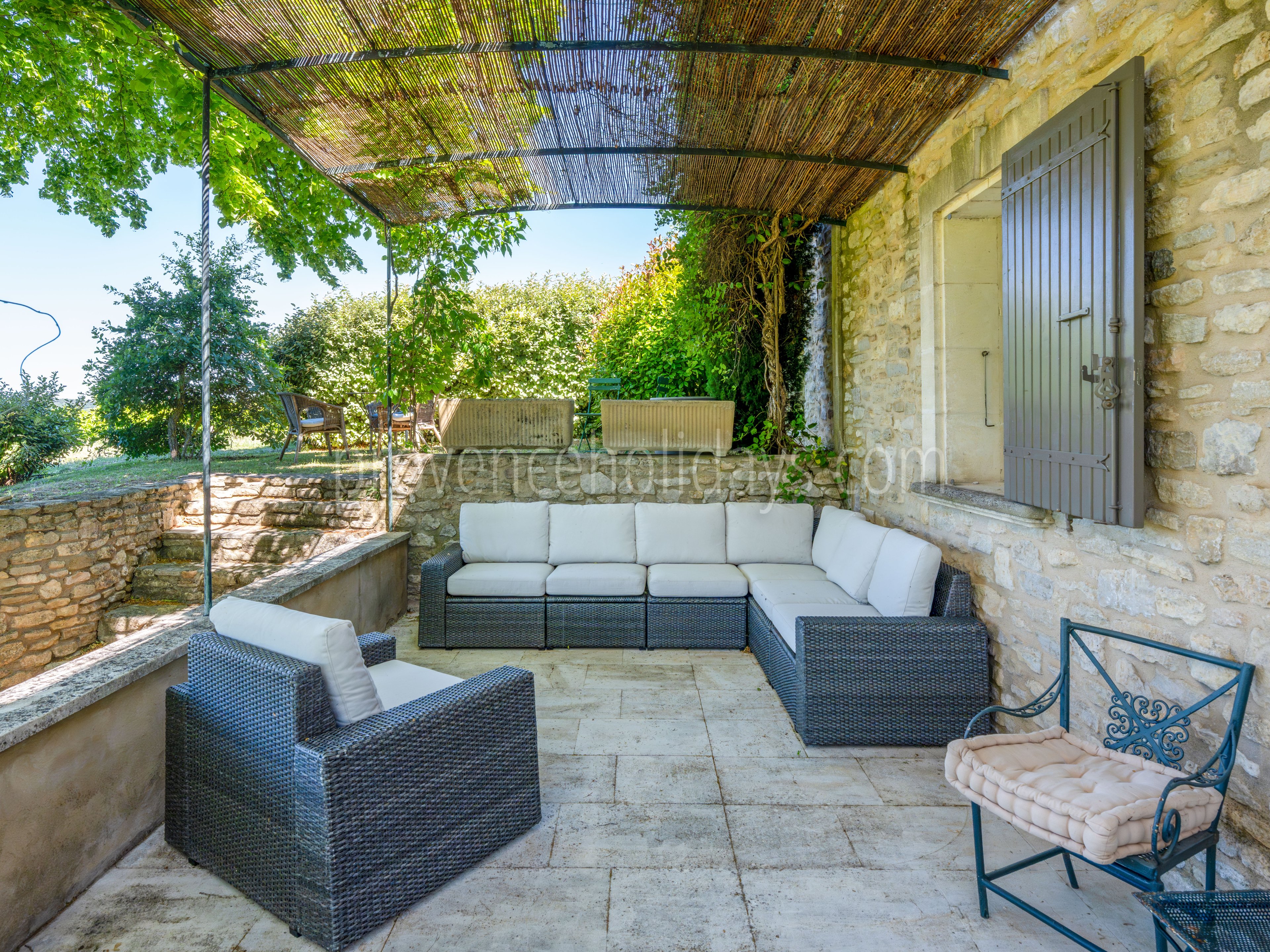 39 - L’Aube Provençale: Villa: Exterior