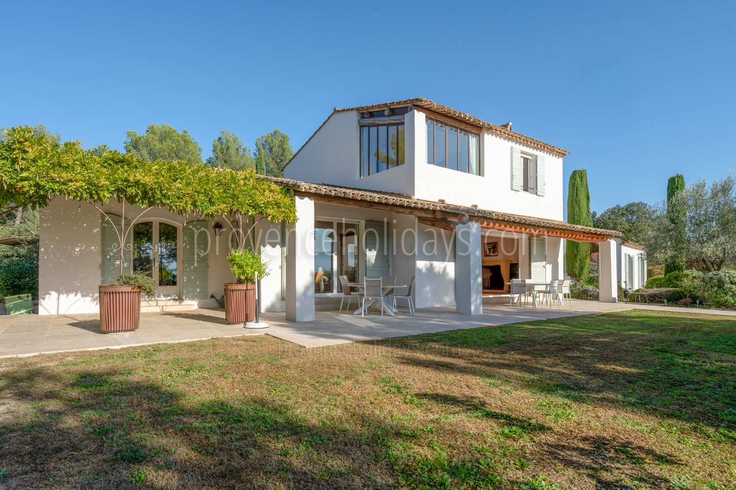 6 - Villa Provençale: Villa: Exterior