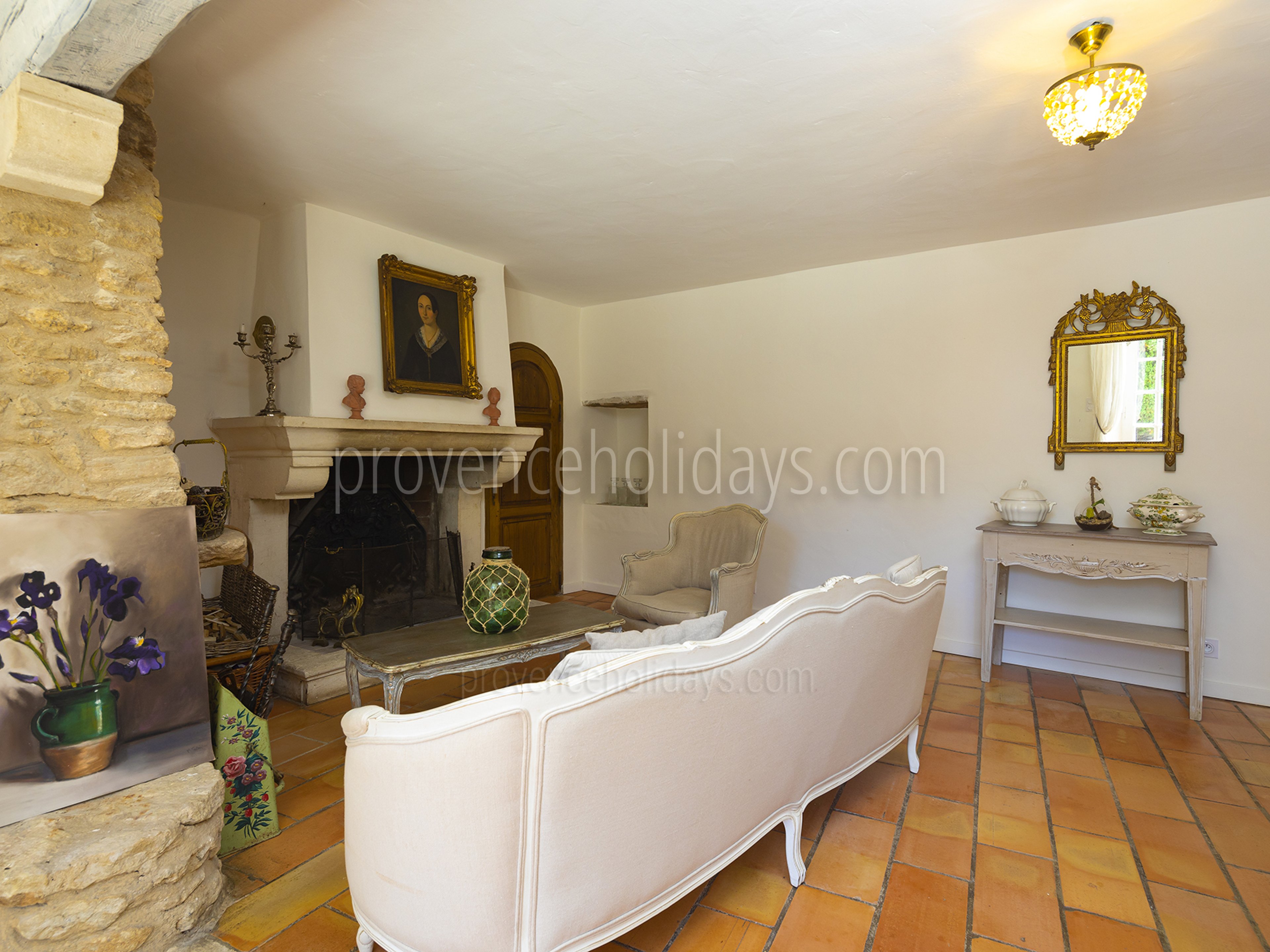 26 - Une Maison en Campagne: Villa: Interior