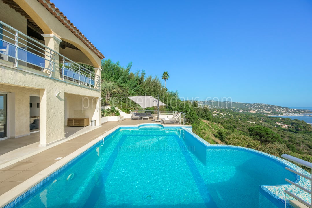 2 - Villa Solaire: Villa: Pool