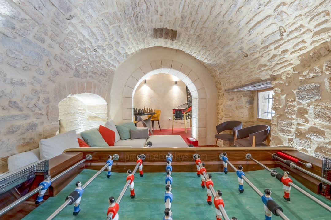5 - Le Refuge du Prieuré: Villa: Interior