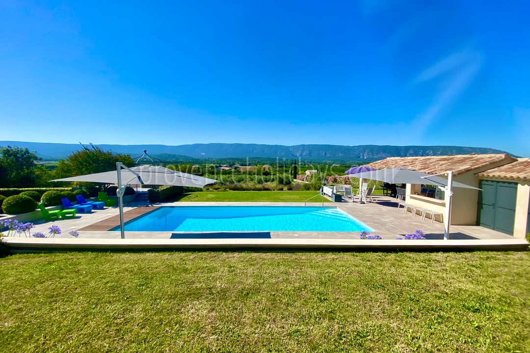 7 - Villa des Lices: Villa: Pool