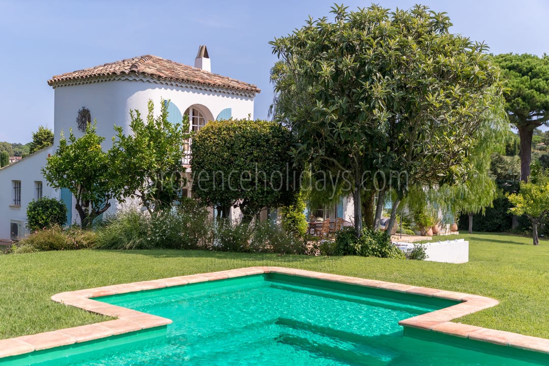 8 - Évasion Tropézienne: Villa: Pool