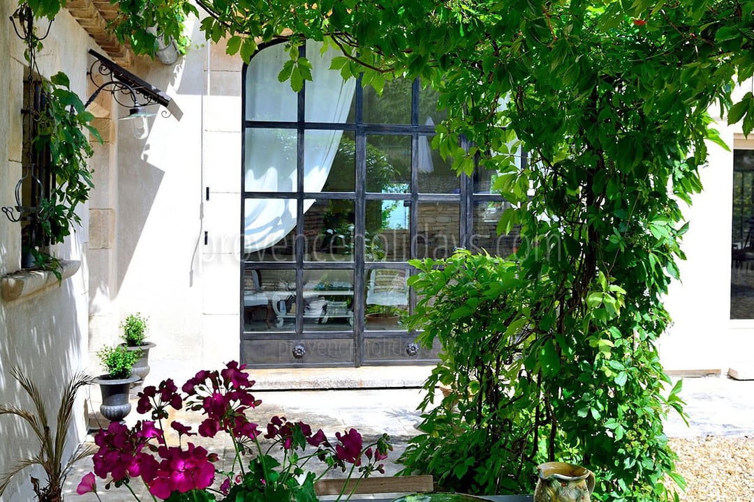 22 - La Bastide des Chênes: Villa: Exterior