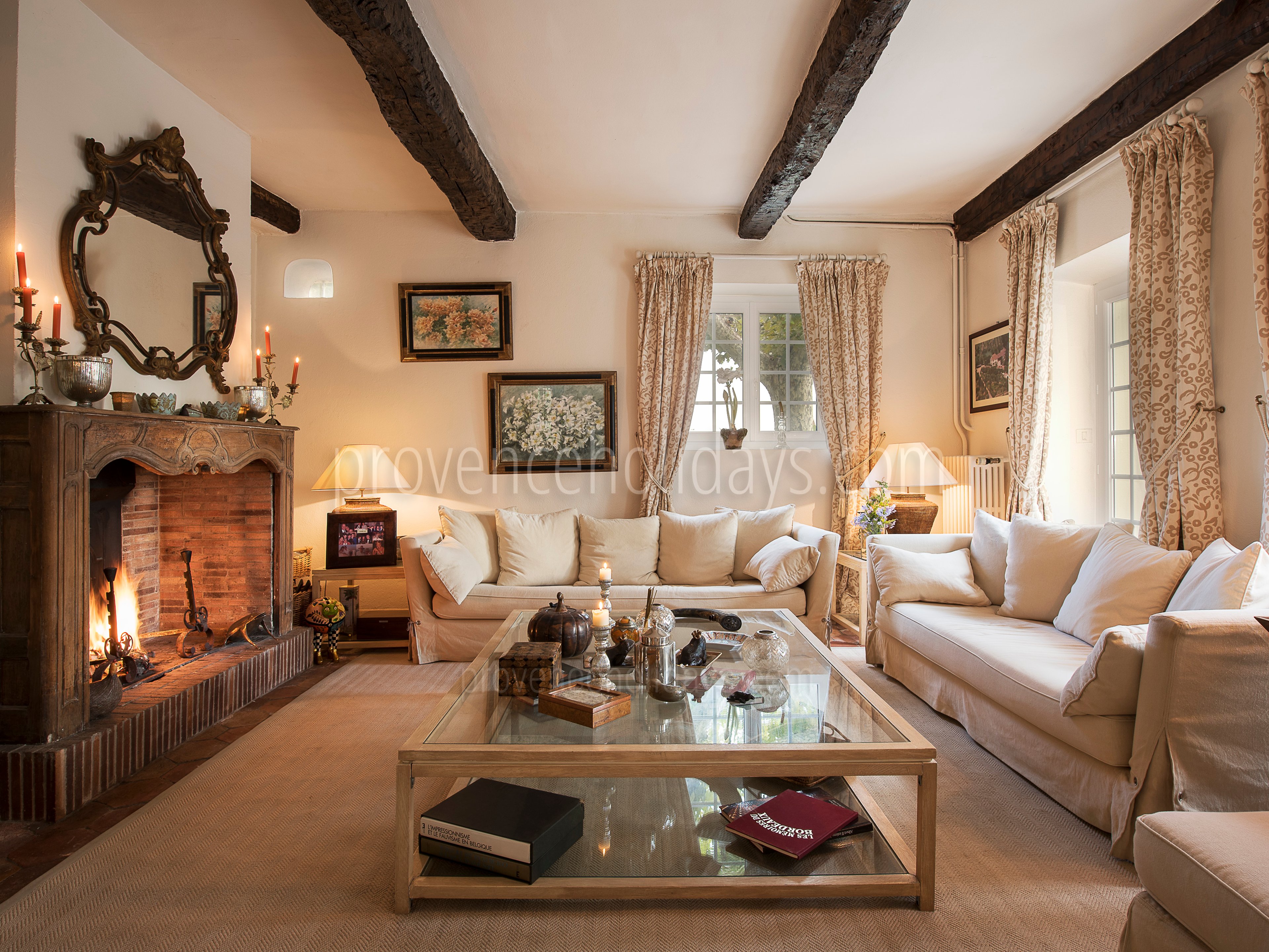 11 - Domaine Alta Vista: Villa: Interior