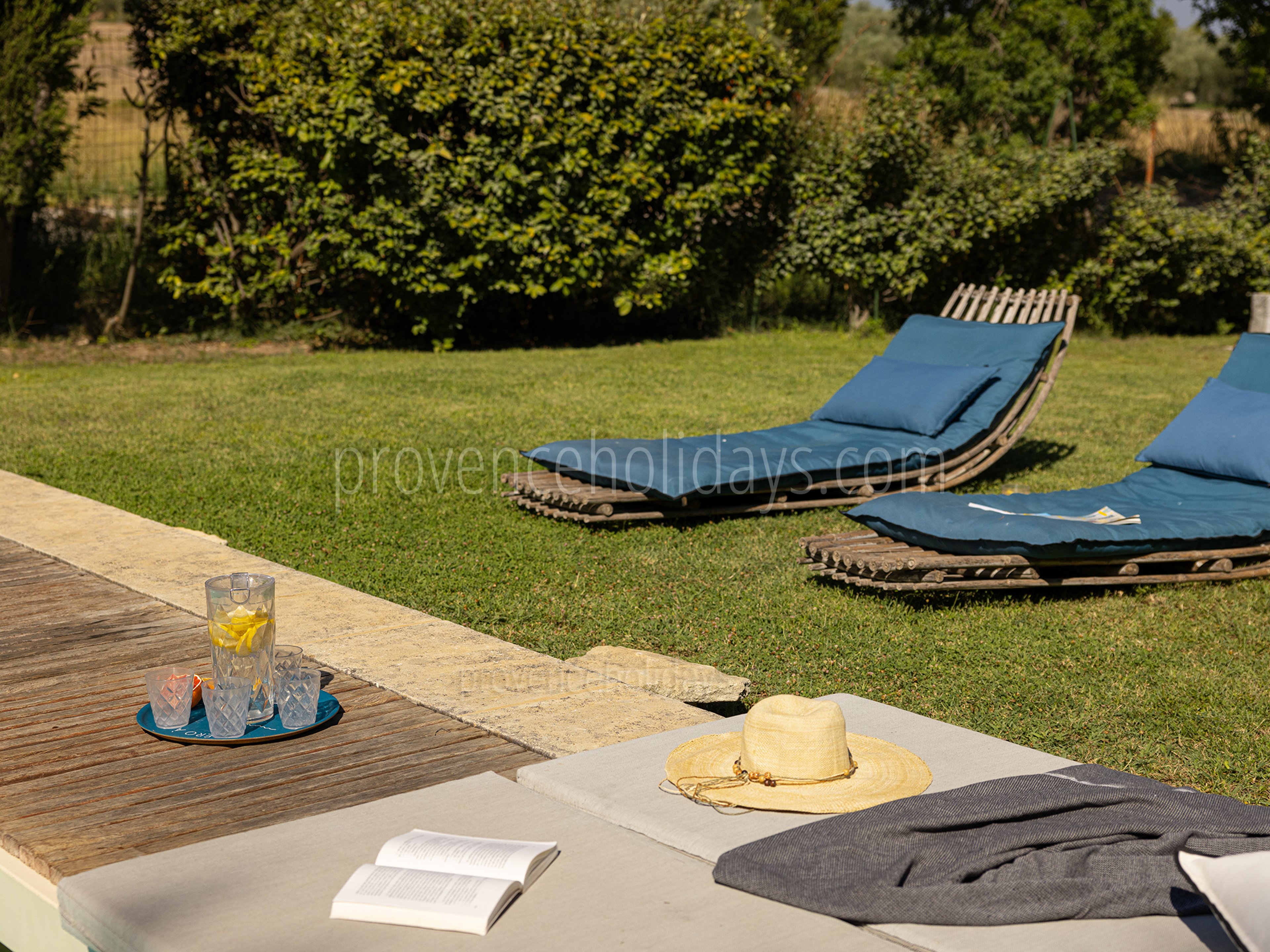 59 - Mas du Rosier: Villa: Pool
