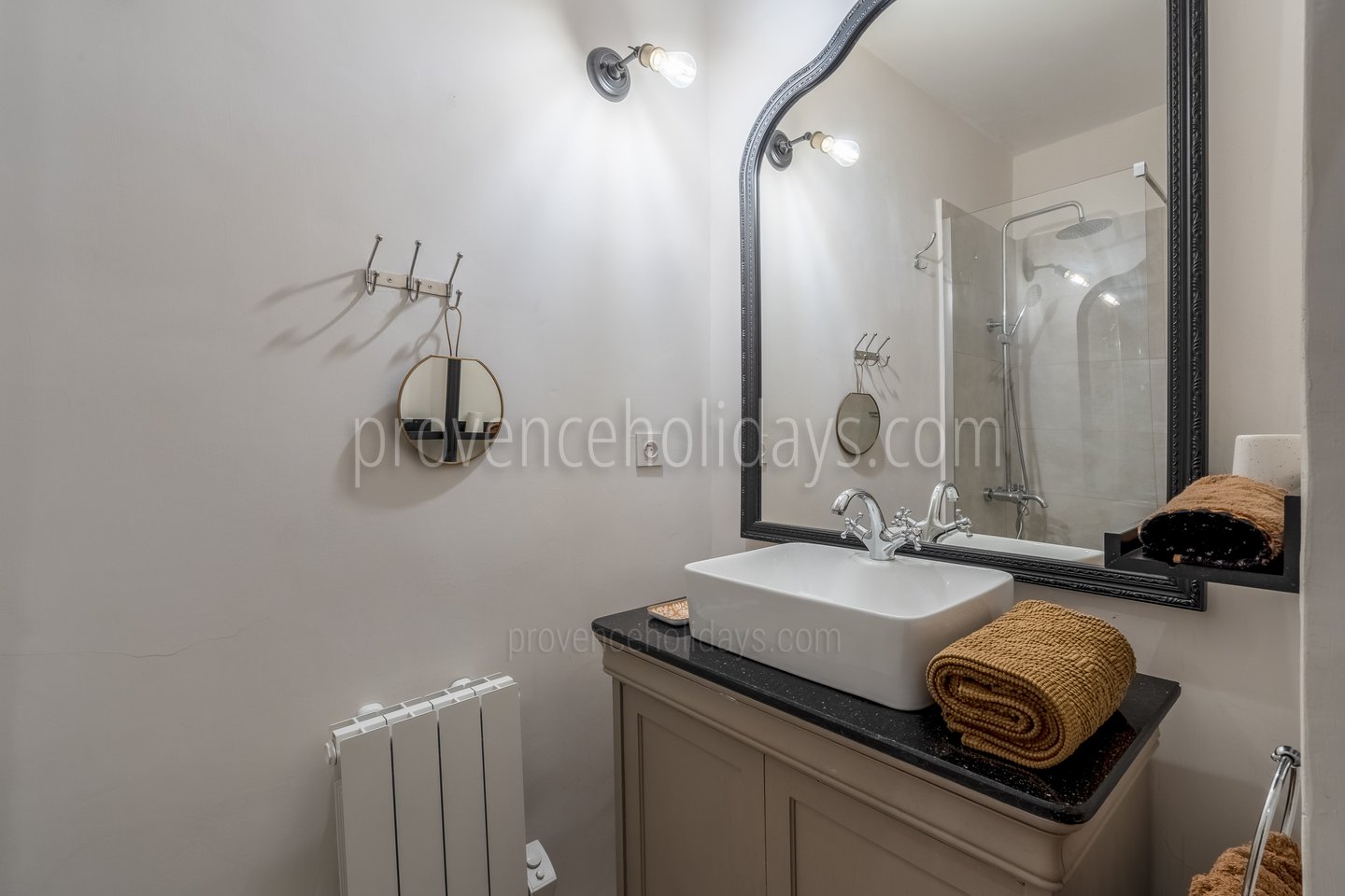 45 - Le Mas des Figues: Villa: Bathroom