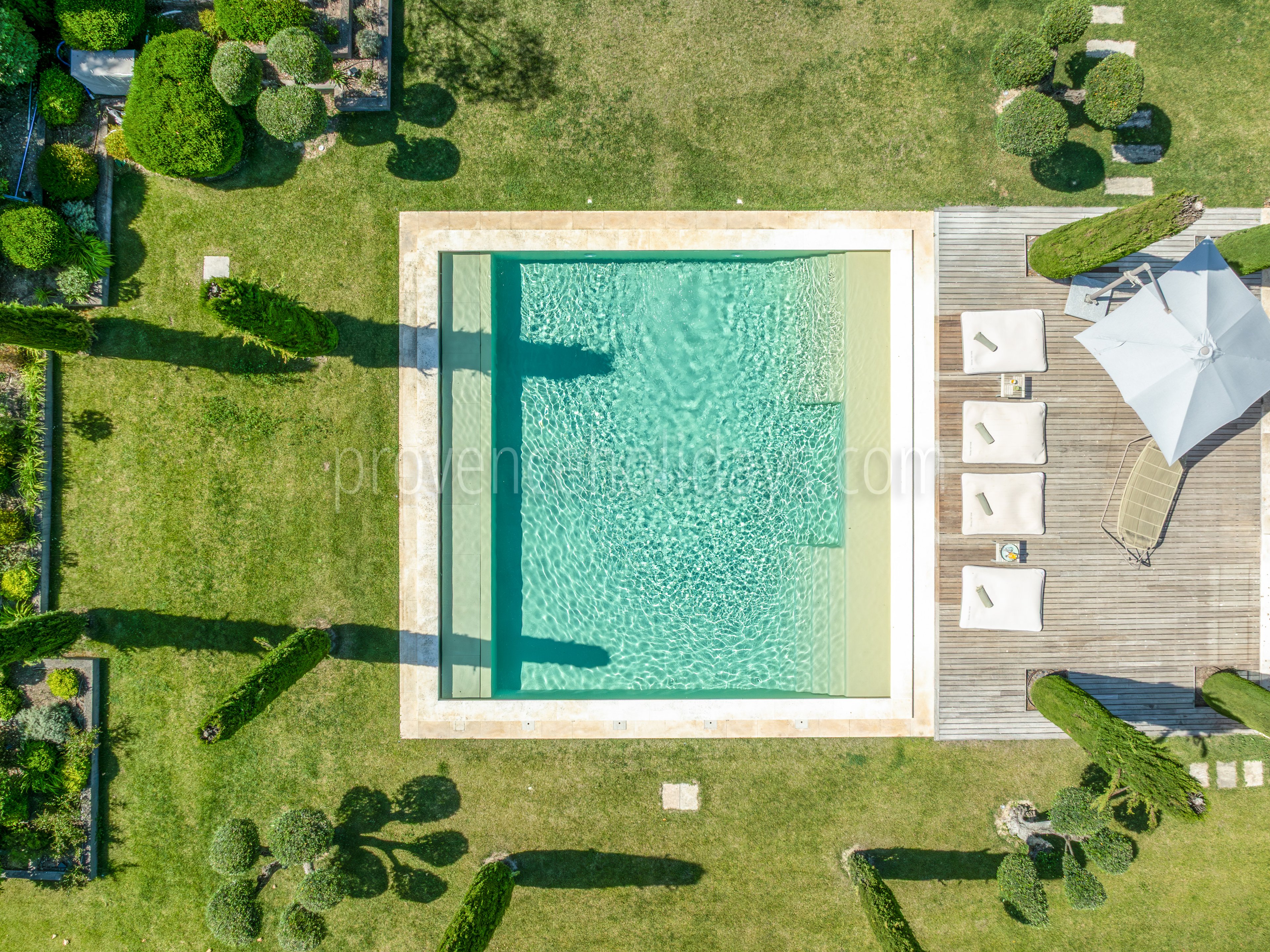 0 - Mas de la Calade: Villa: Pool