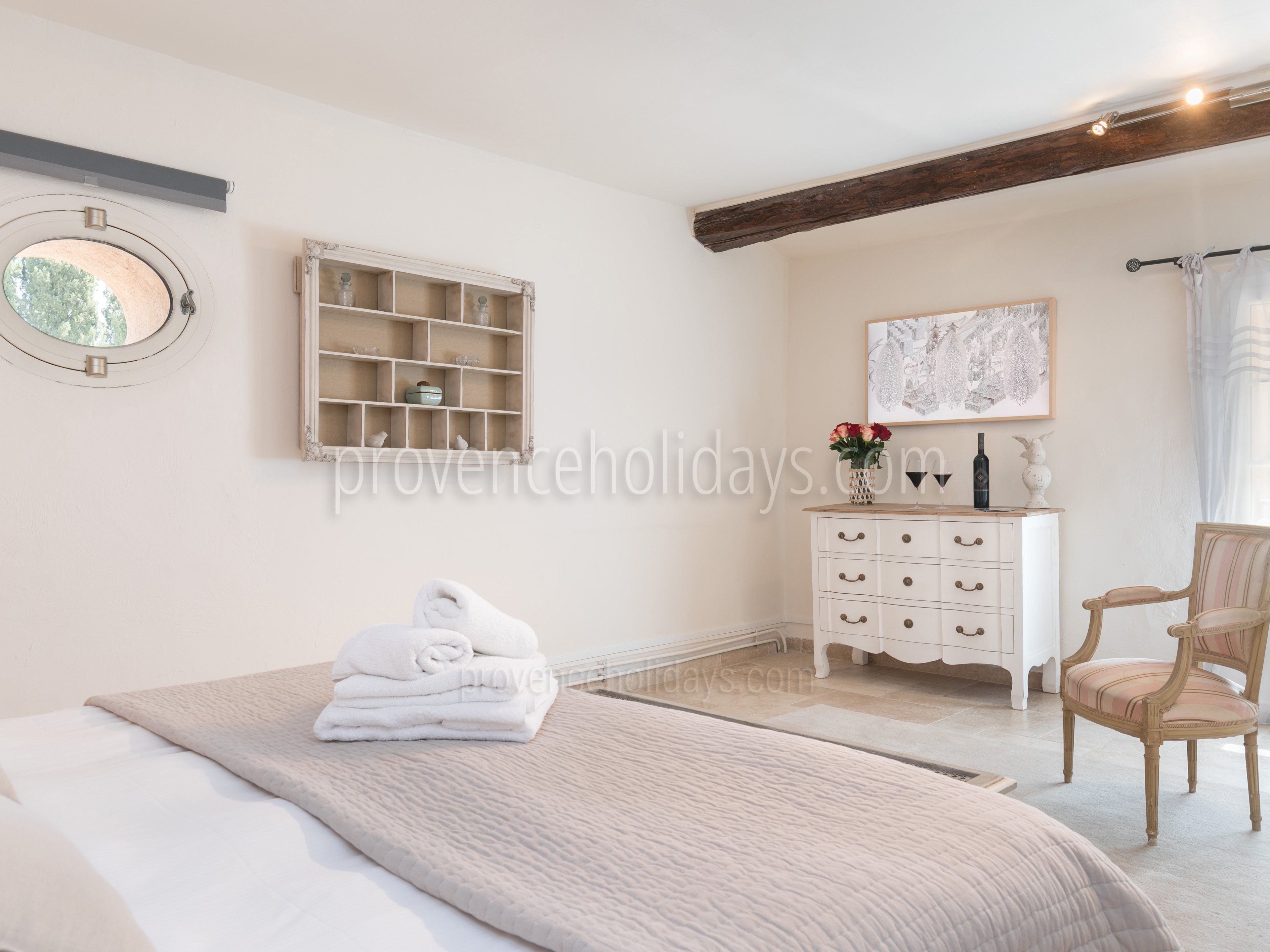 20 - Bastide du Var: Villa: Bedroom