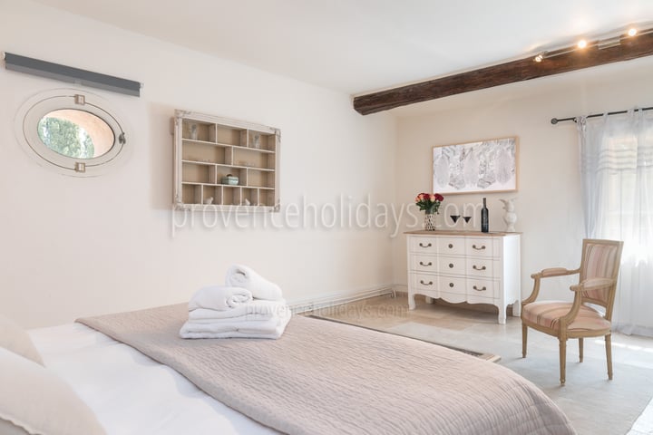 20 - Bastide du Var: Villa: Bedroom