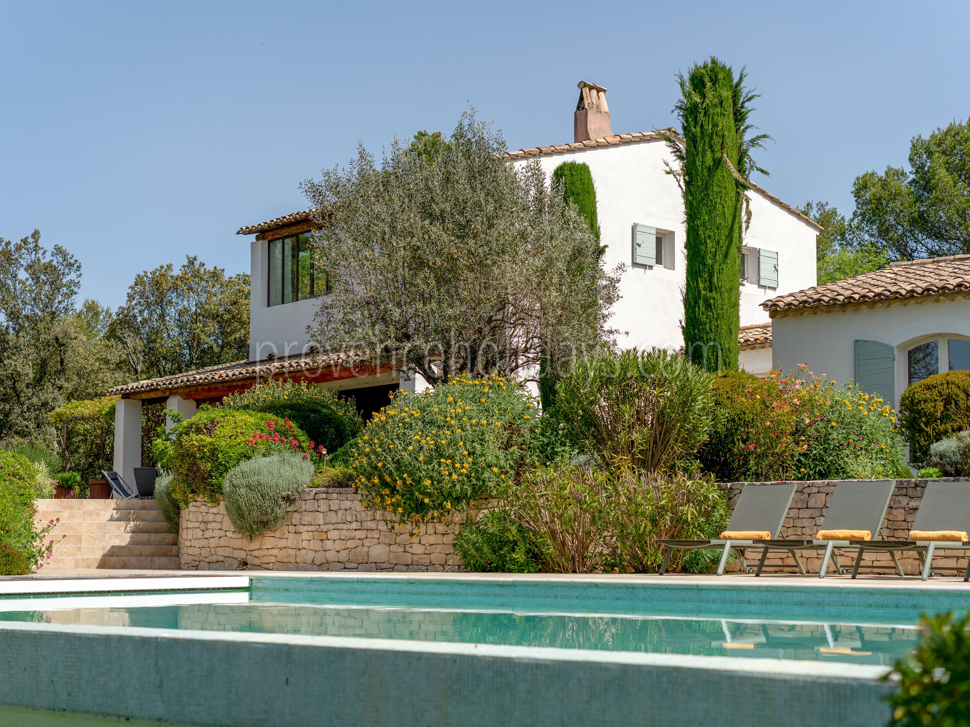 16 - Villa Provençale: Villa: Exterior