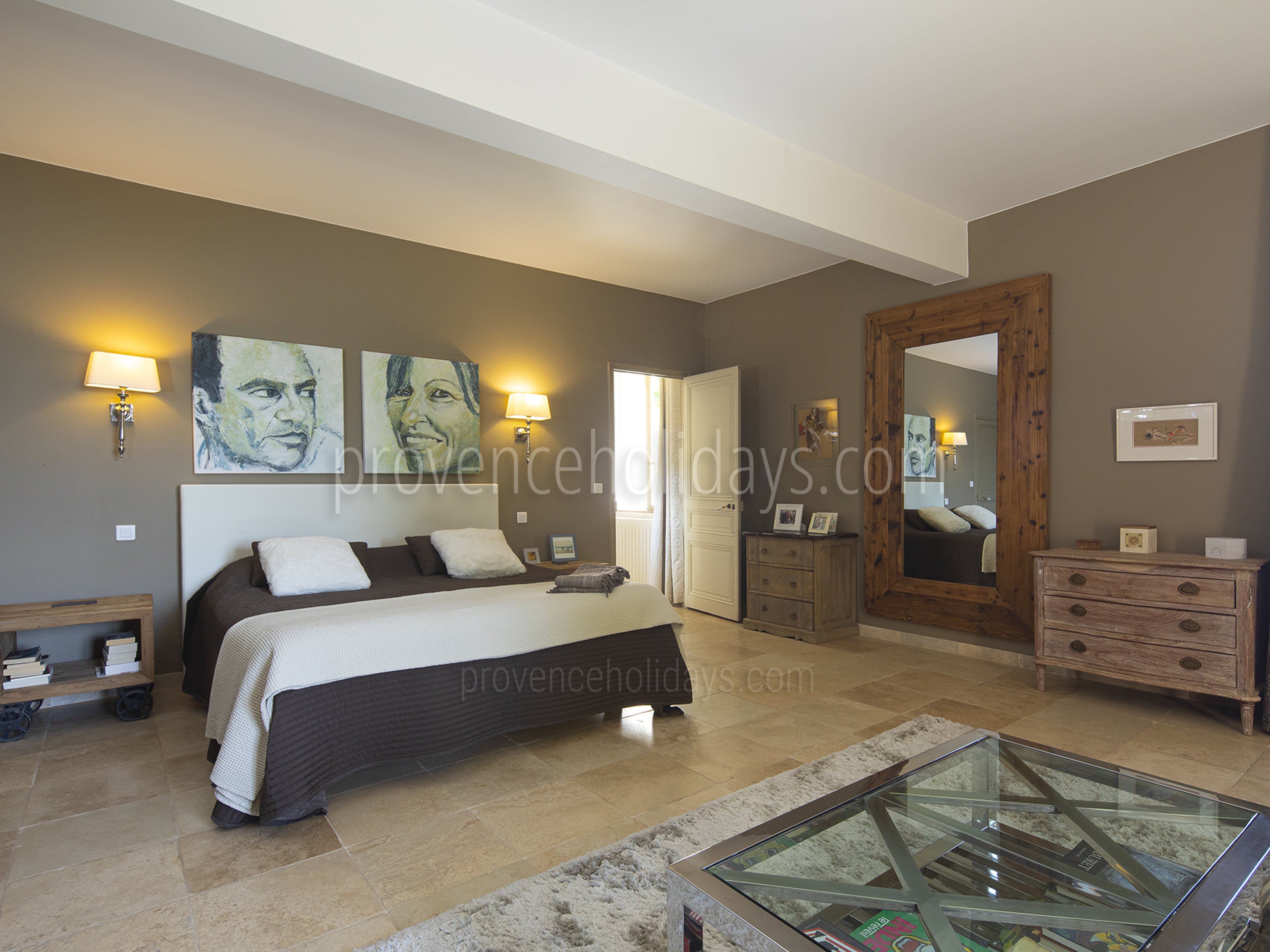 53 - Bastide du Vieux Platane: Villa: Bedroom