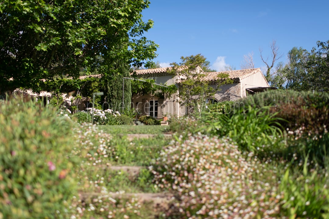 19 - Villa Poésie: Villa: Exterior