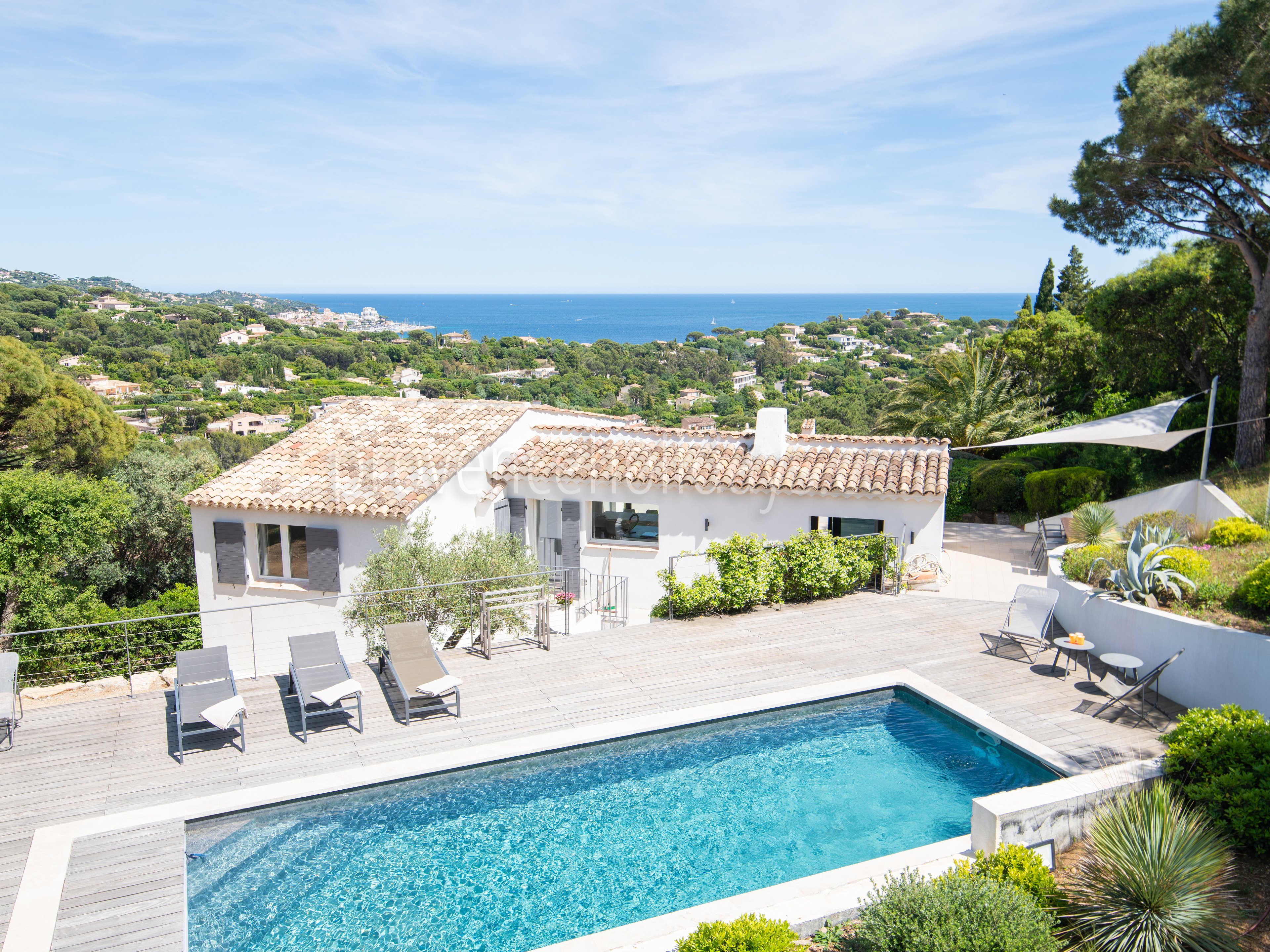 35 - Villa Maria: Villa: Exterior