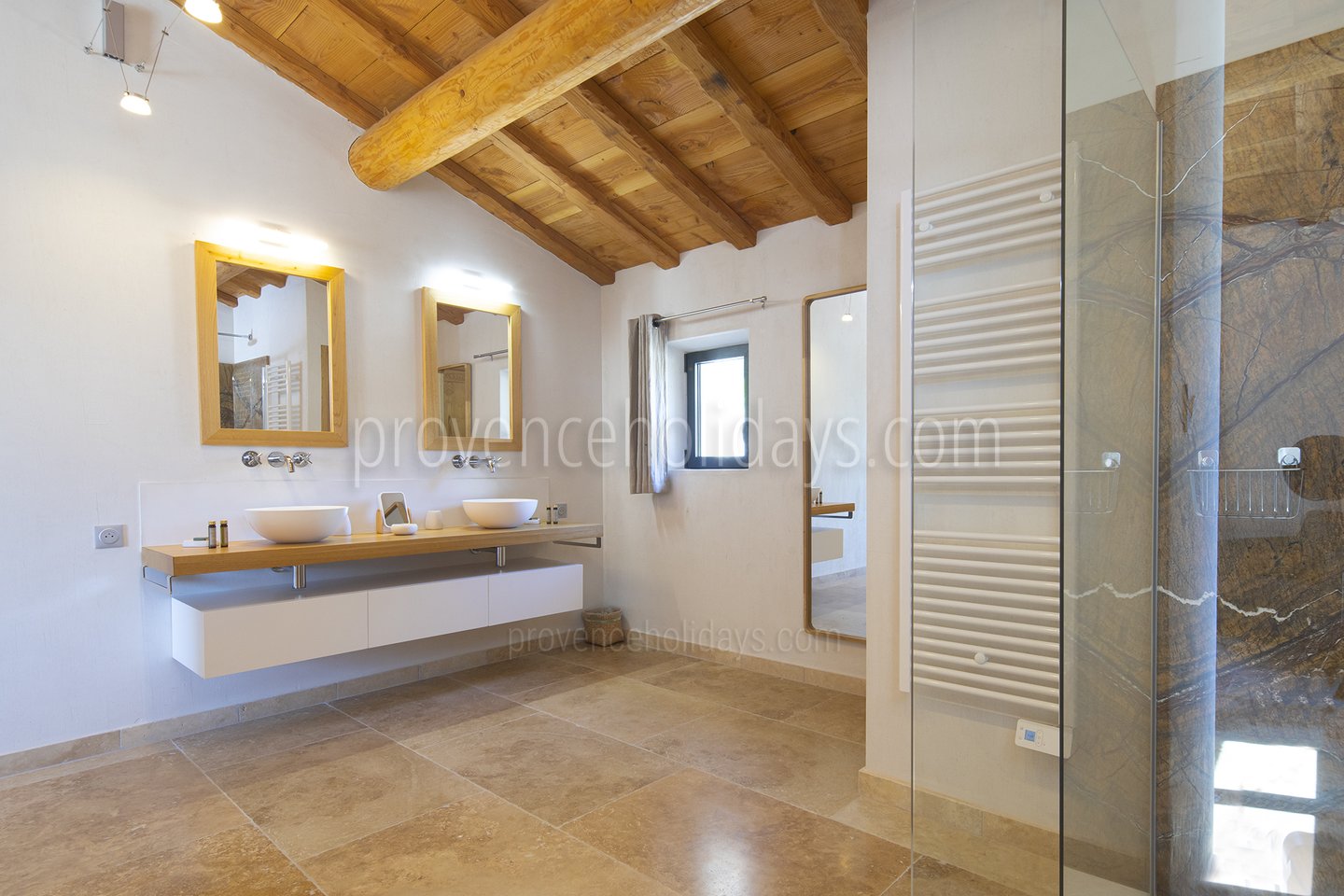 20 - Mas des Thyms: Villa: Bathroom