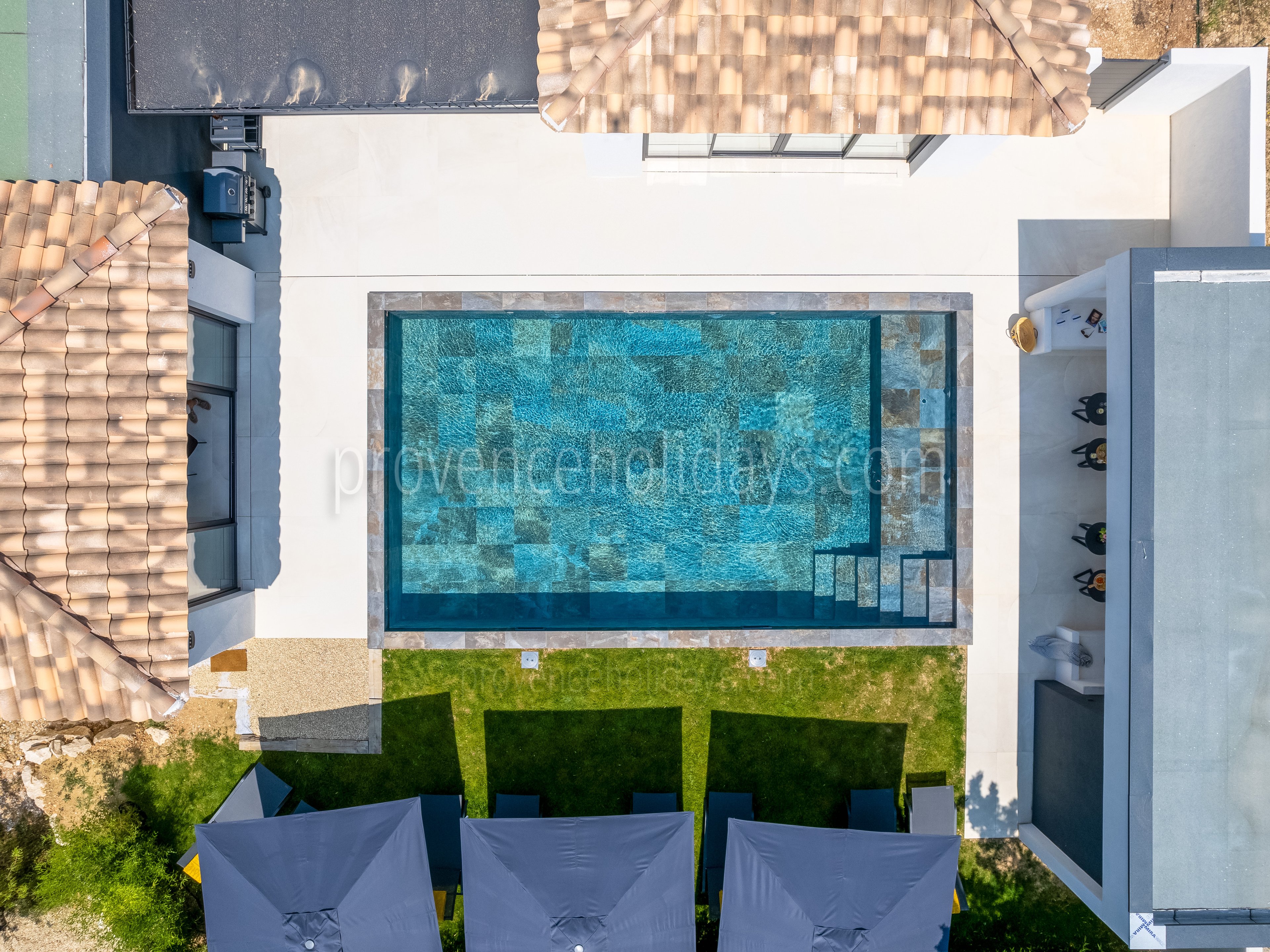 13 - Villa Enchantée: Villa: Pool