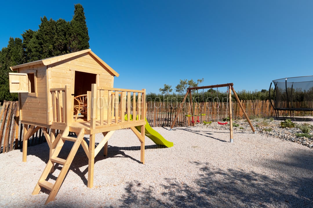 30 - Mas des Pommiers: Villa: Exterior