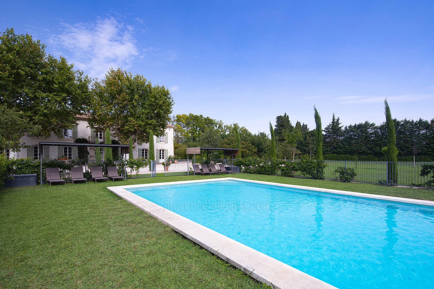 16 - Le Mas de La Crau: Villa: Pool