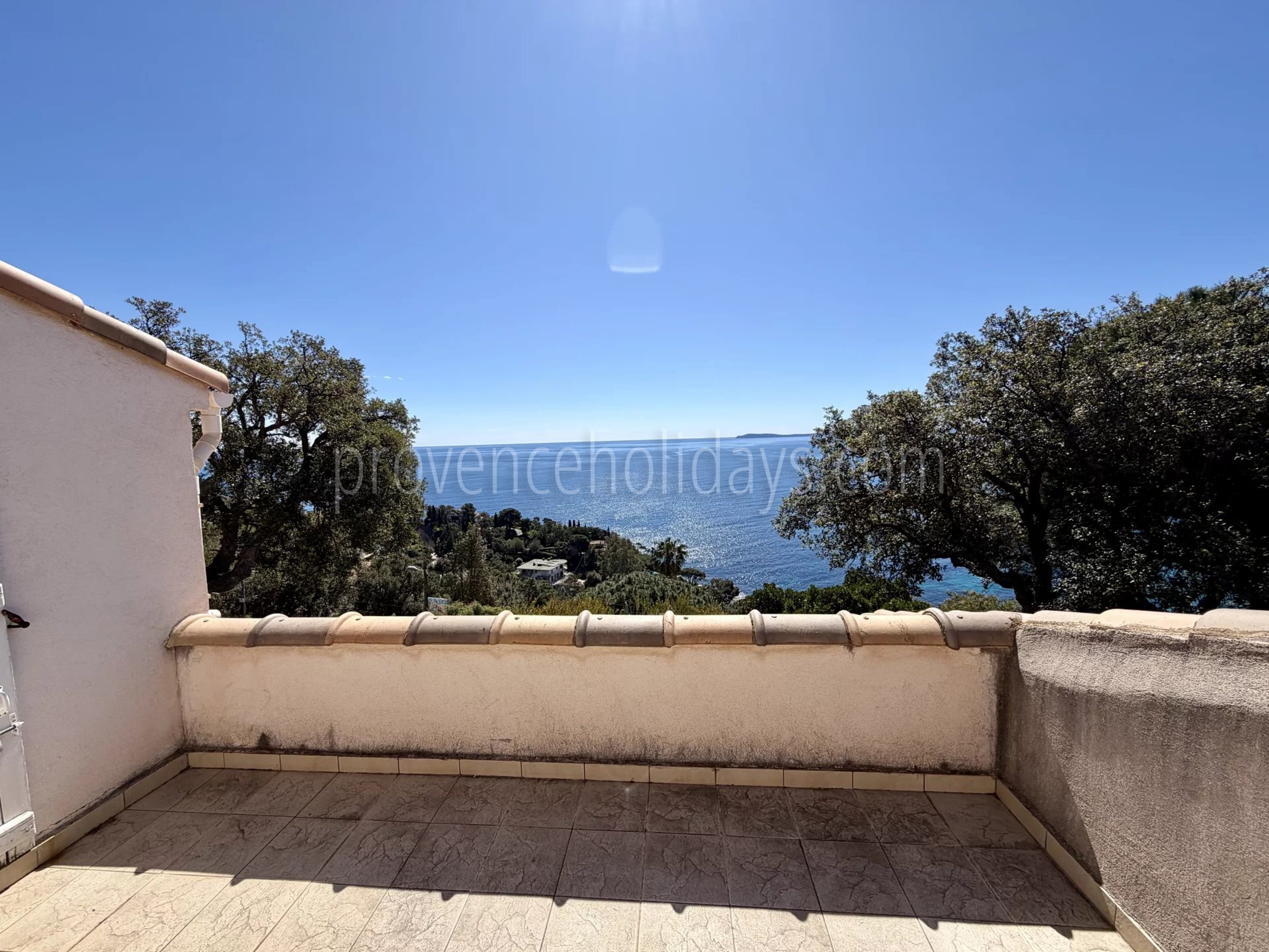 Woning uit de jaren 70 in Rayol-Canadel-sur-Mer - 7