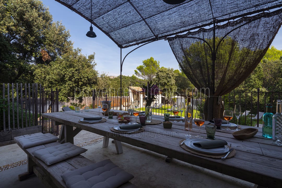 11 - Bergerie de Beaumes: Villa: Exterior