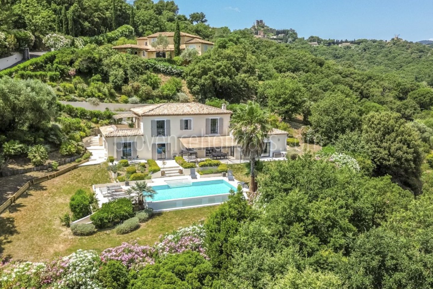 22 - Villa Belval: Villa: Exterior