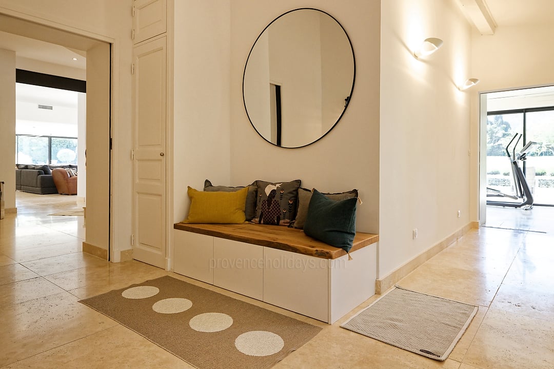29 - Mas Aurelia: Villa: Interior