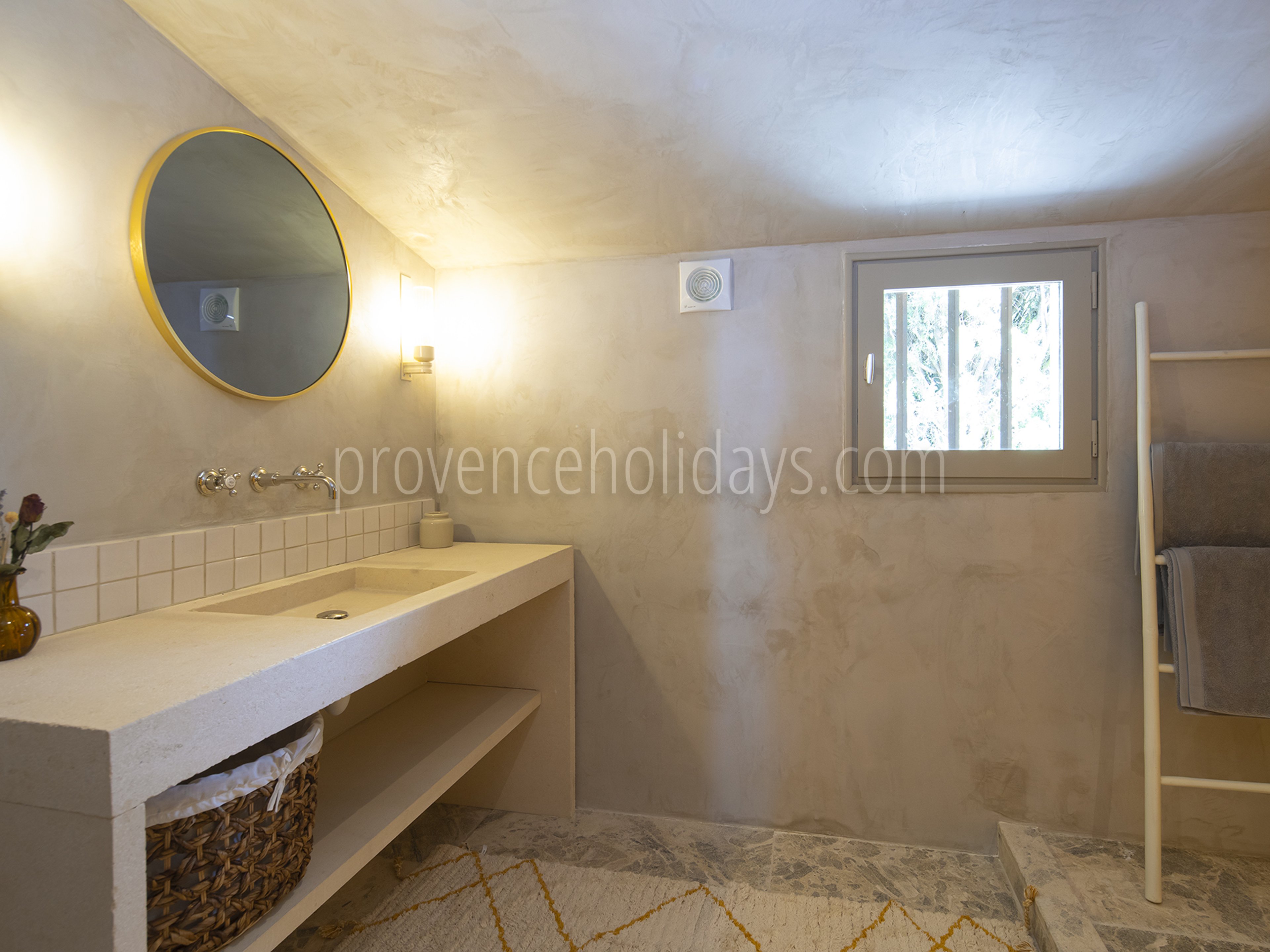 28 - Villa Dahlia: Villa: Bathroom