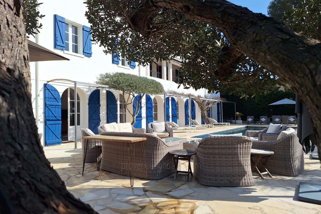1 - : Villa: Pool