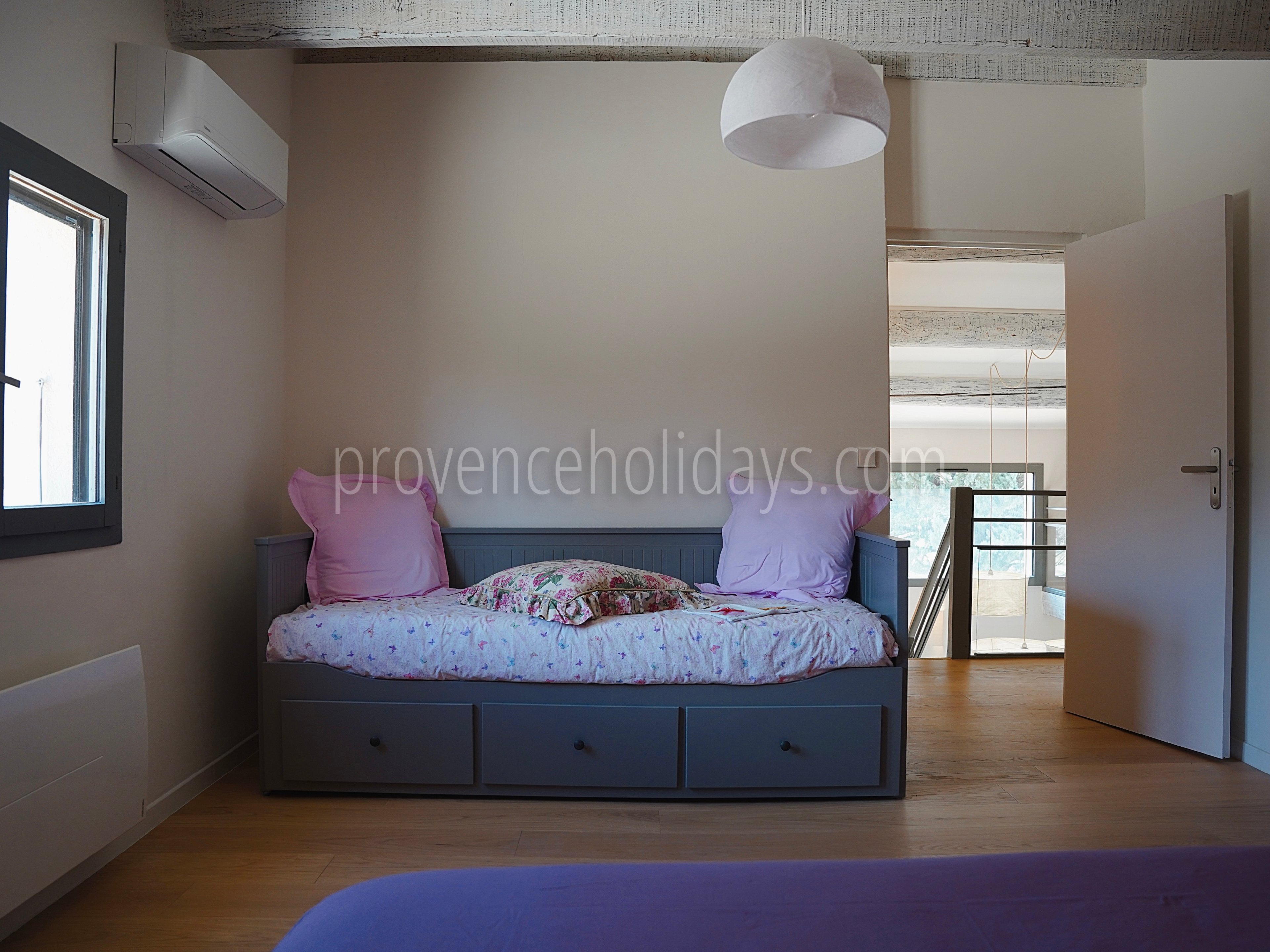 13 - Mas Trabail: Villa: Bedroom