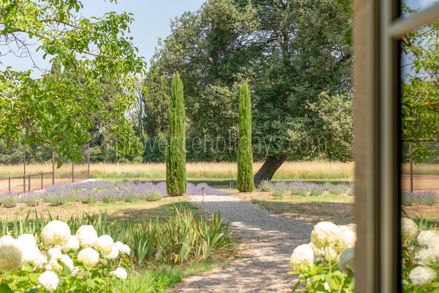20 - Mas des Chênes Verts: Villa: Exterior