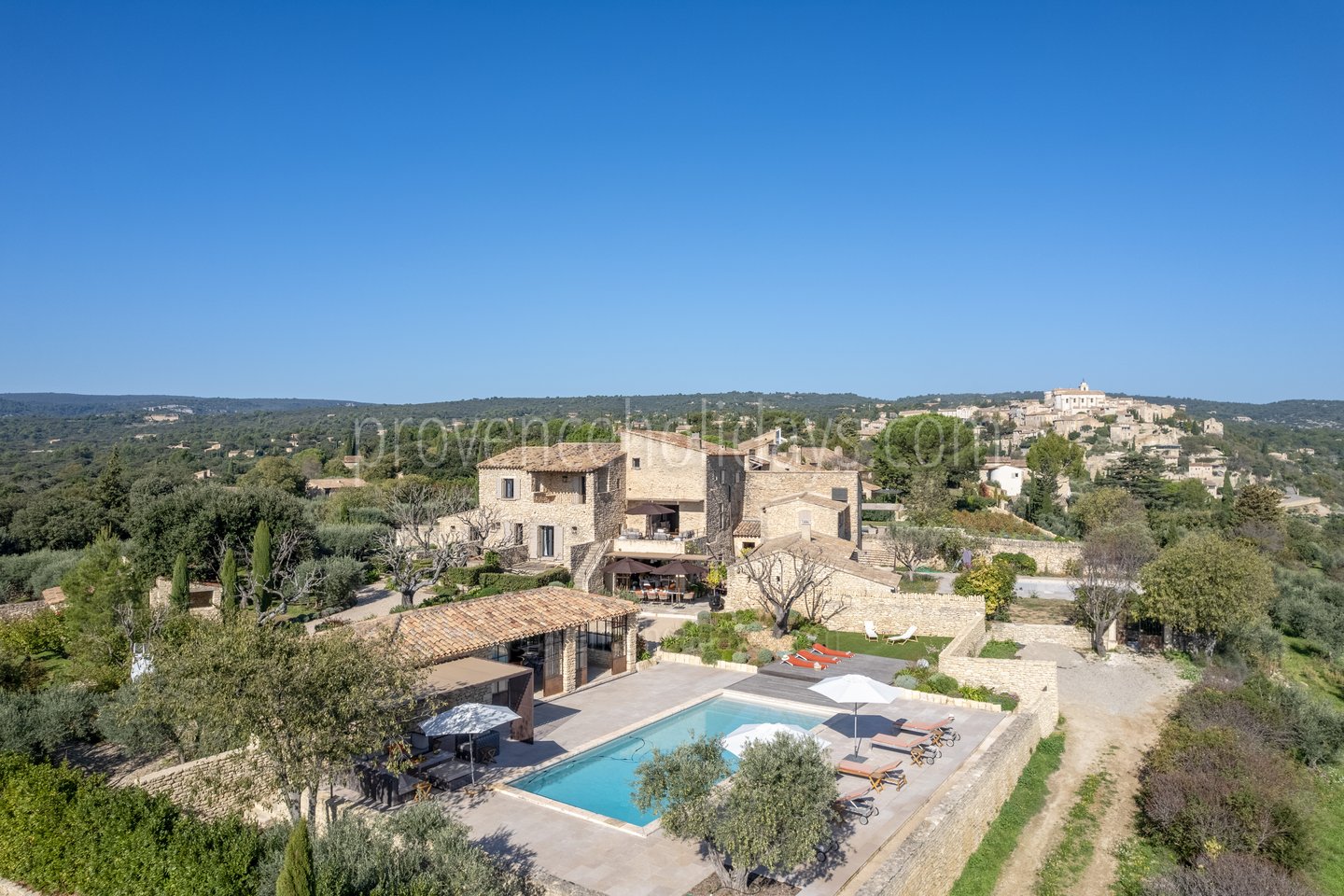 6 - L\'Amandière: Villa: Exterior