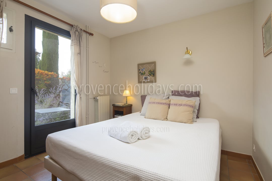 19 - Mas du Sud: Villa: Bedroom