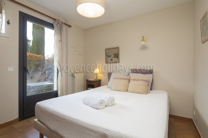 19 - Mas du Sud: Villa: Bedroom
