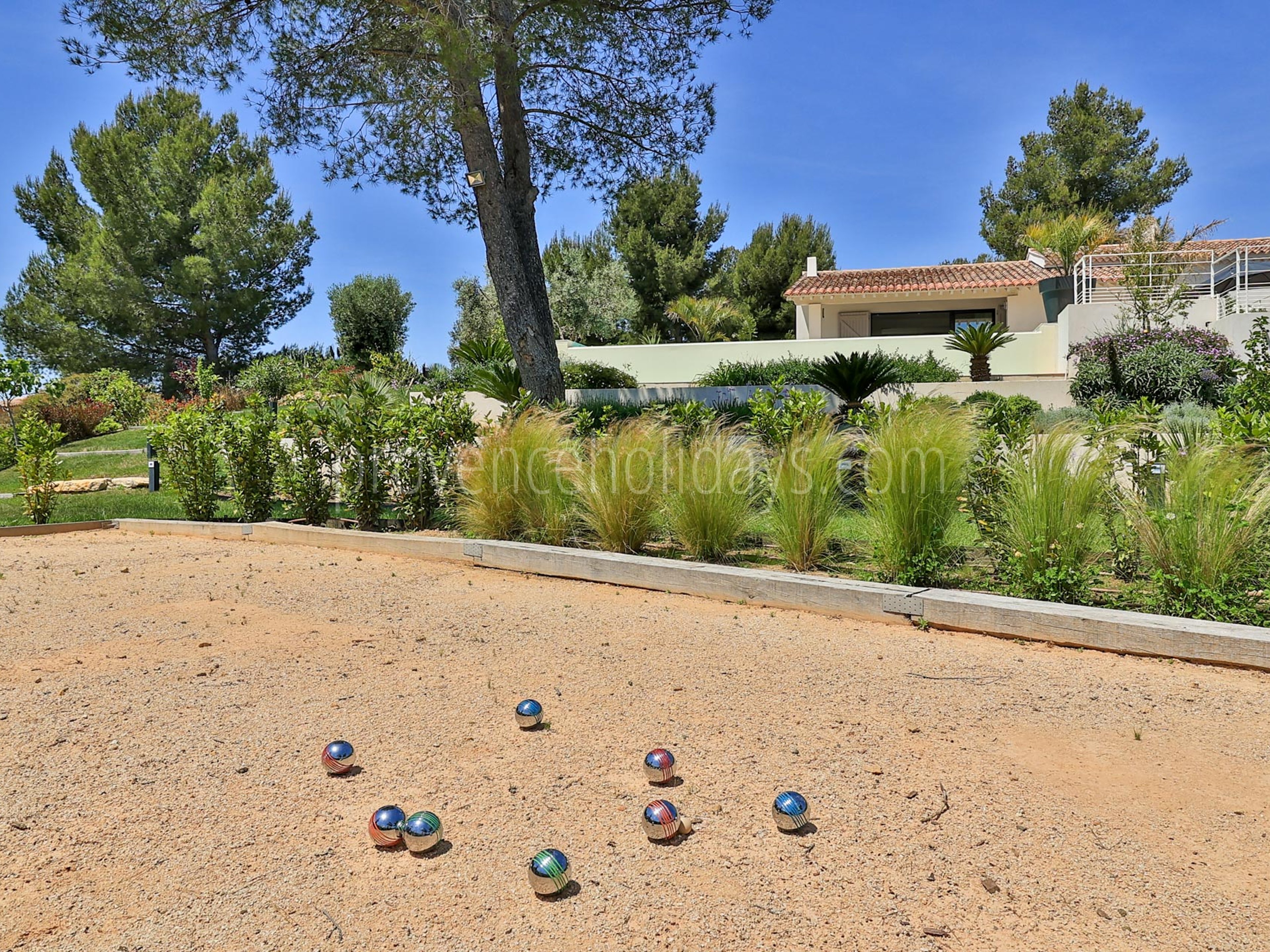 18 - Villa Doreen: Villa: Exterior