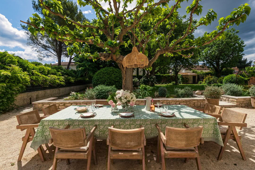 Village house with a heated swimming pool in Fontvieille 5 - Maison Léo: Villa: Exterior