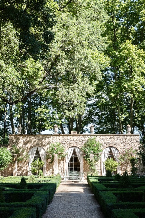 15 - Bastide des Alpilles: Villa: Exterior