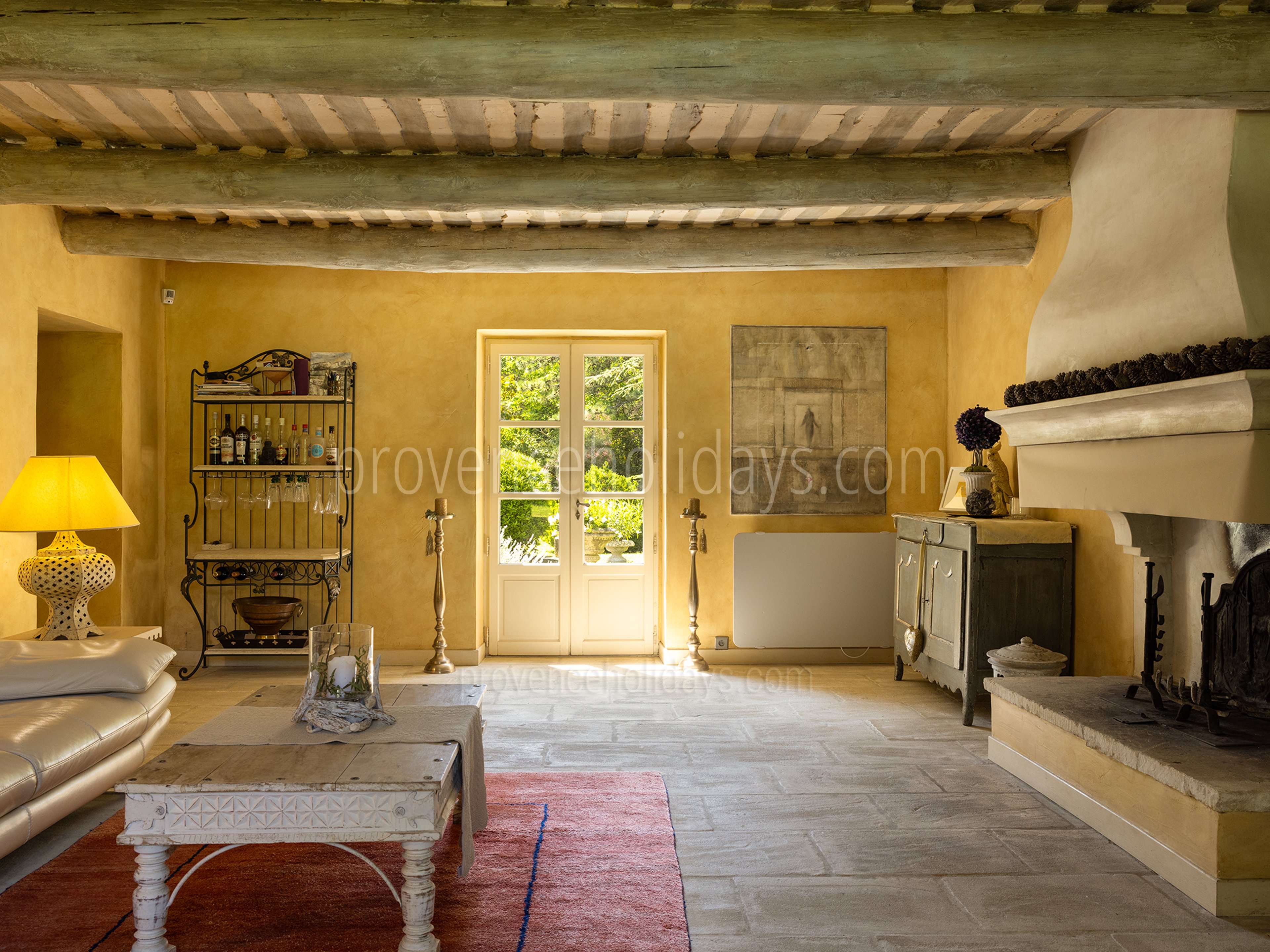 32 - Pine Lodge: Villa: Interior