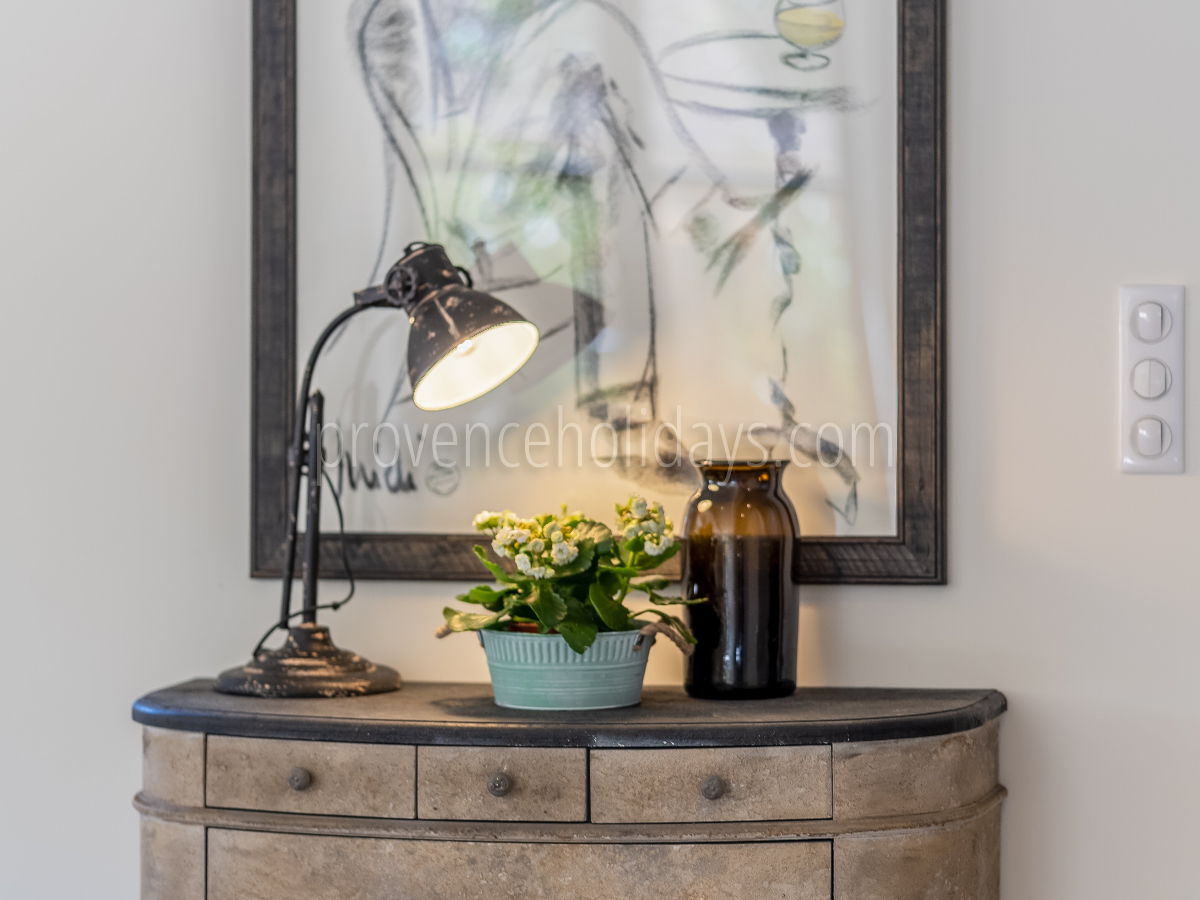 13 - Mas des Amandes: Villa: Interior
