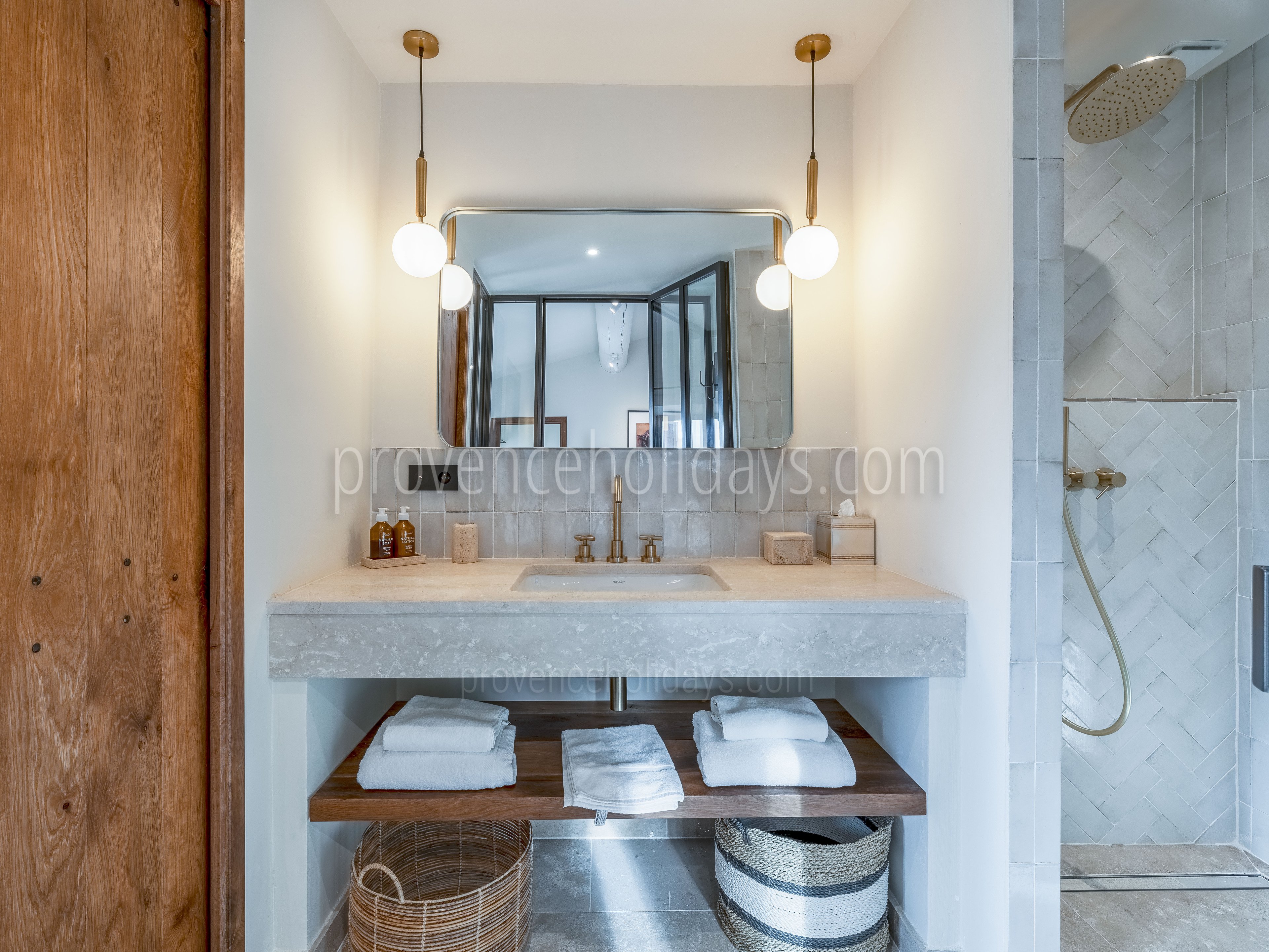 37 - Mas du Verger: Villa: Bathroom