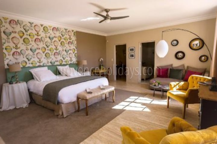 35 - Domaine d\'Uzès: Villa: Bedroom