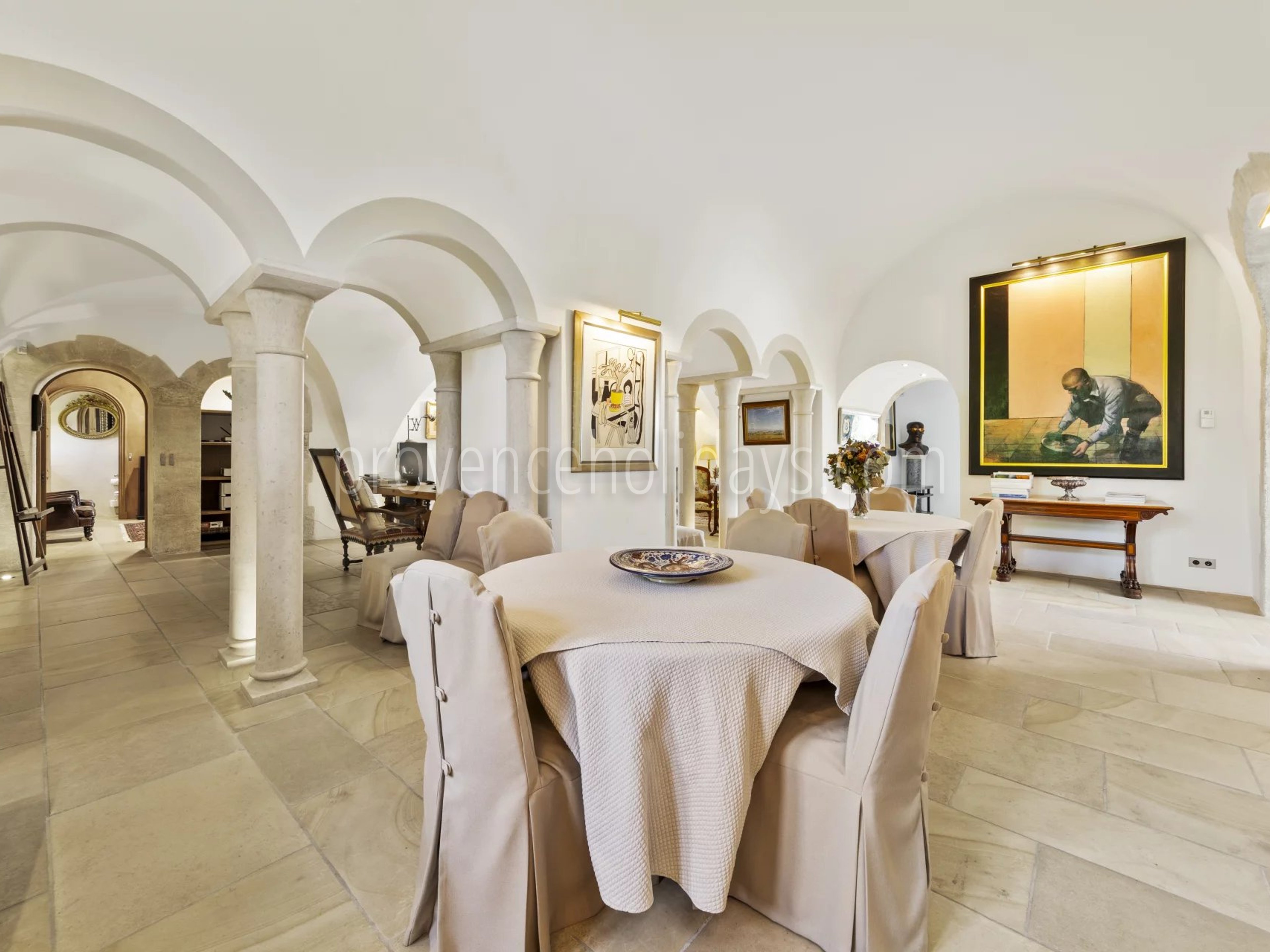 18 - Historic residence in Gordes: Villa: Interior