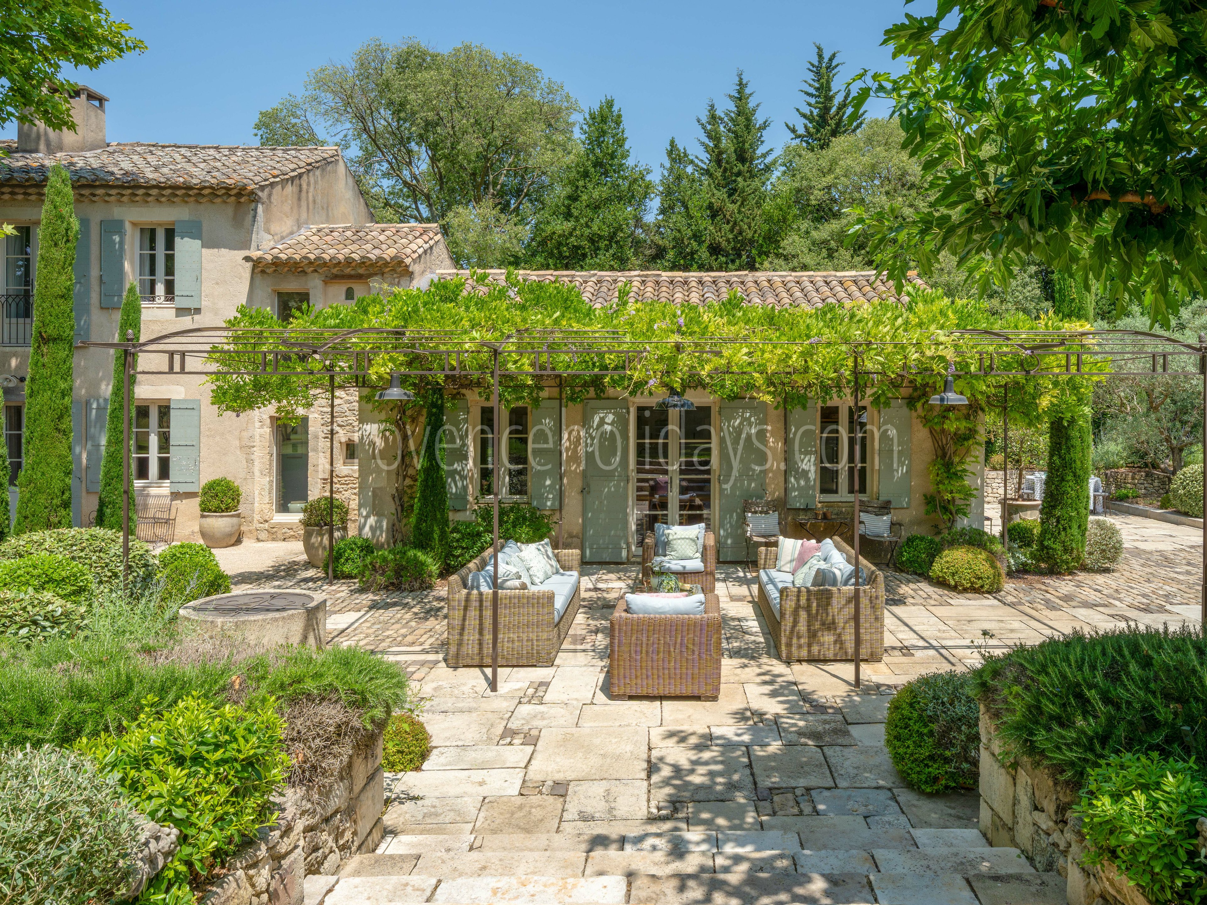 23 - Mas des Chênes Verts: Villa: Exterior