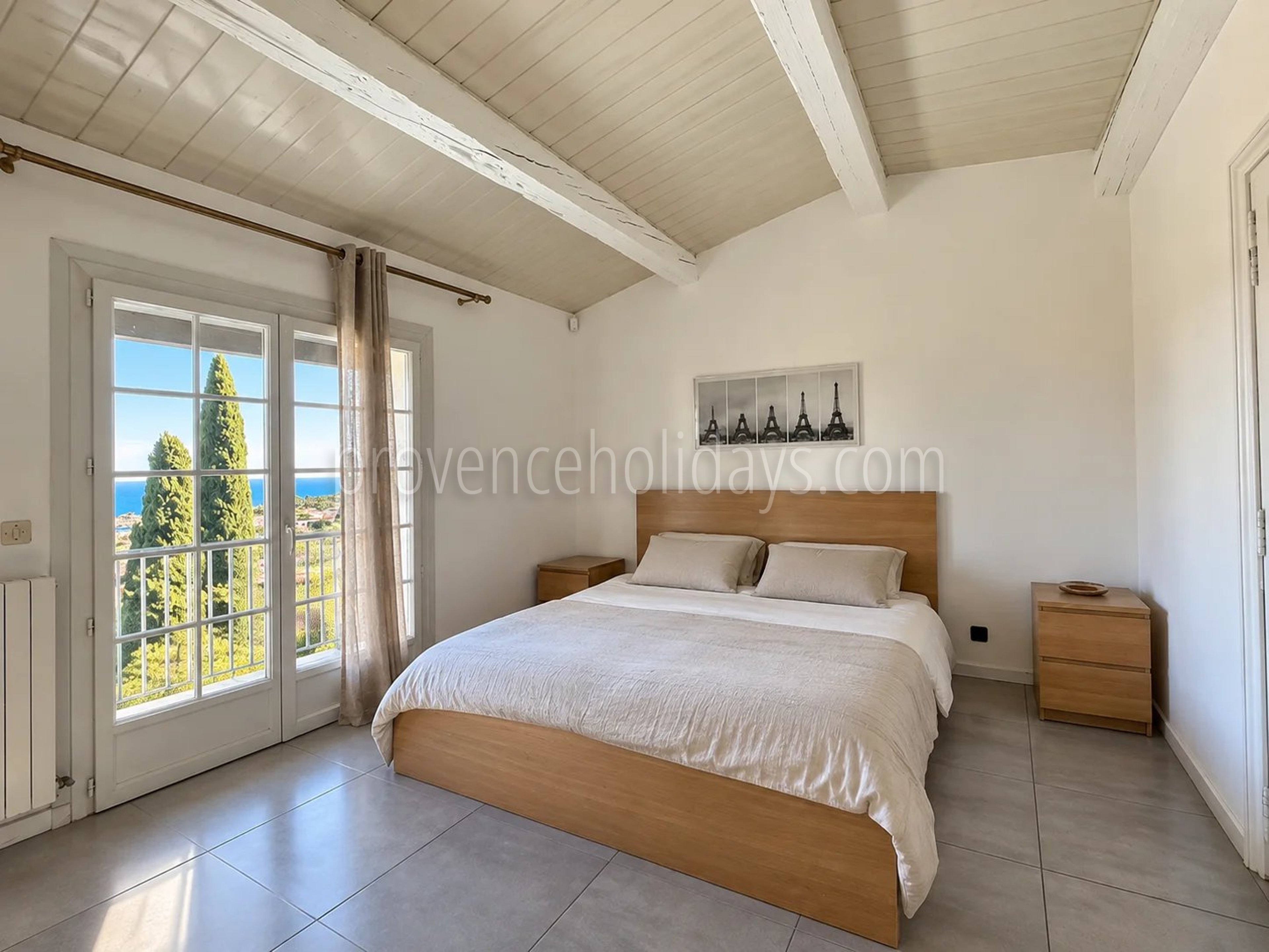 14 - Villa mit Meerblick in Cavalaire-sur-Mer: Villa: Bedroom