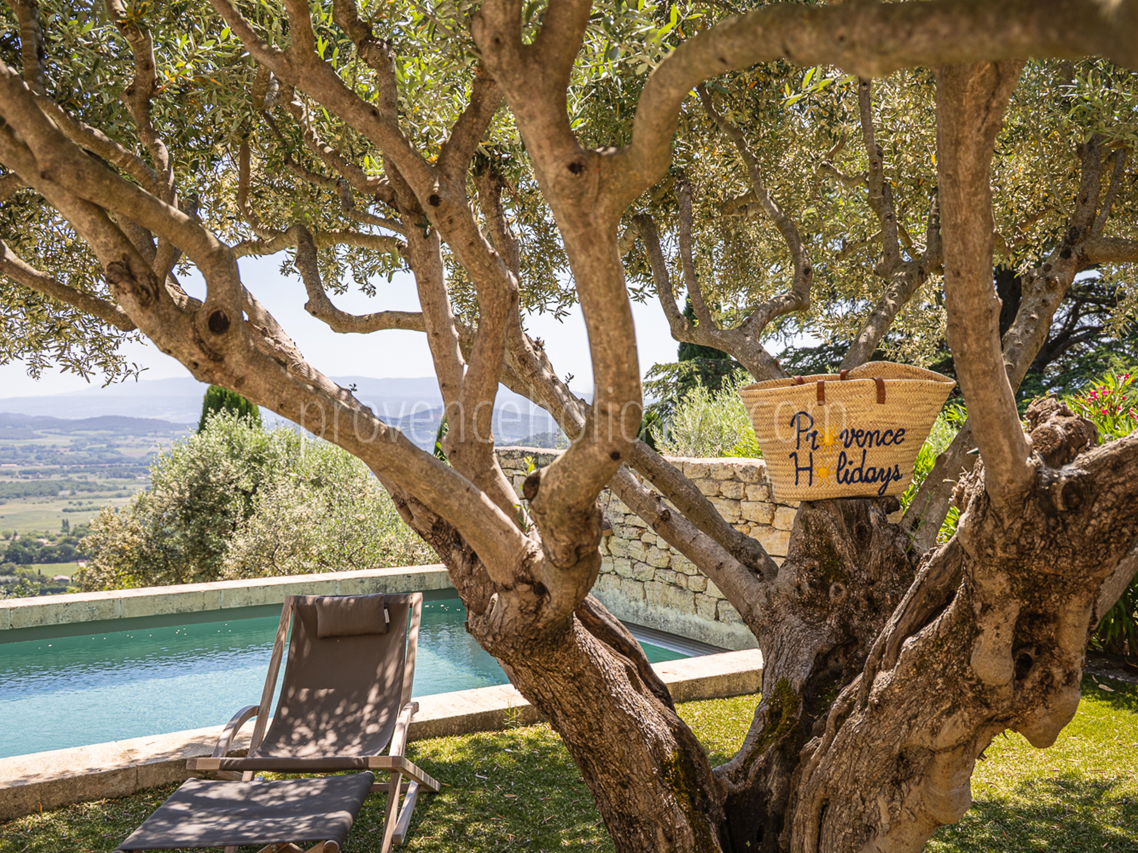 52 - Villa Alta Provence: Villa: Pool