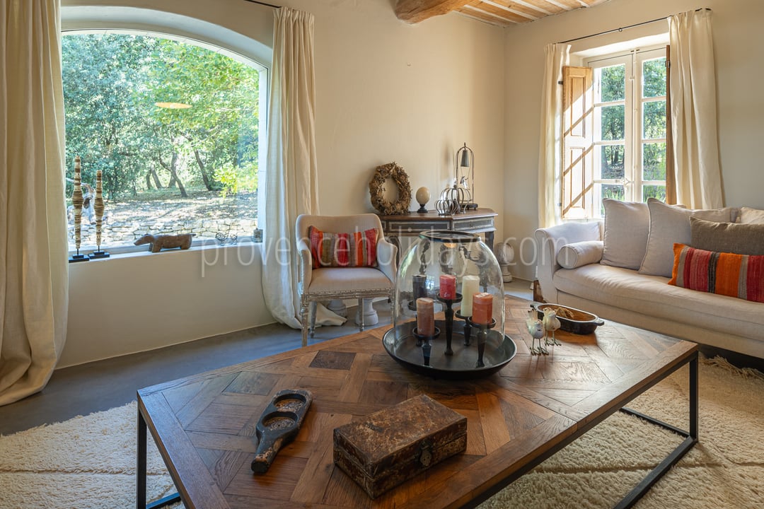 26 - Le Mazet des Collines: Villa: Interior