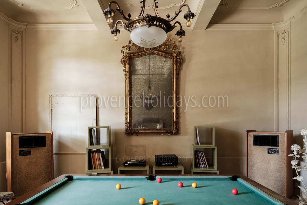 6 - La Bastide du Millénaire: Villa: Interior