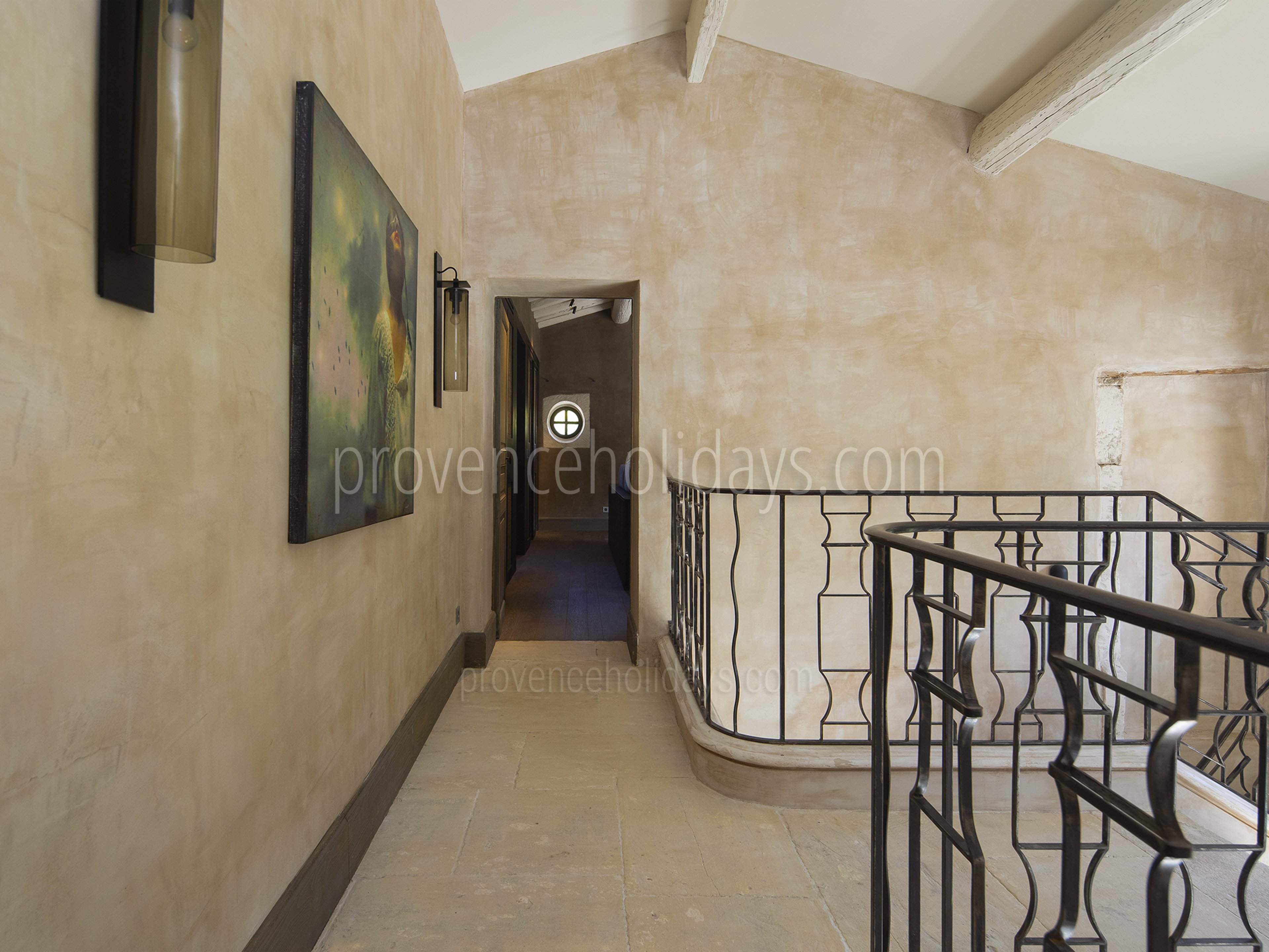 22 - Mas du Paradis: Villa: Interior